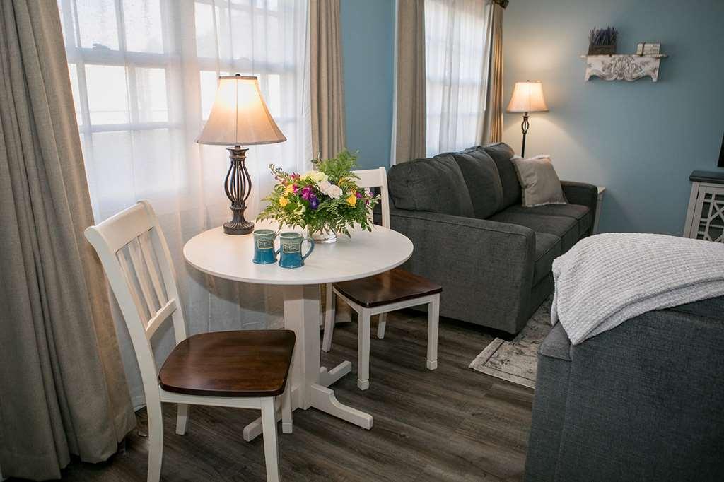 Sea Otter Inn Кэмбриа Номер фото