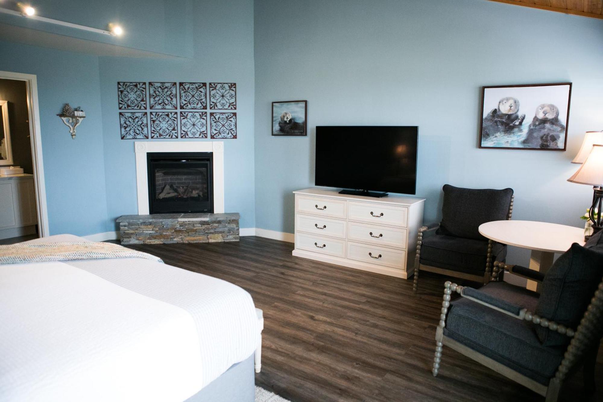 Sea Otter Inn Кэмбриа Экстерьер фото